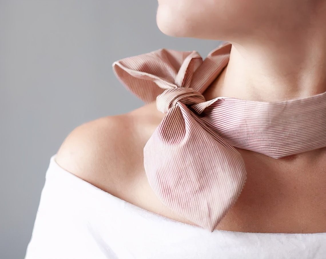 儿童蝴蝶结丝巾编发教程简单好看,丝巾怎么打蝴蝶结最简单的方法