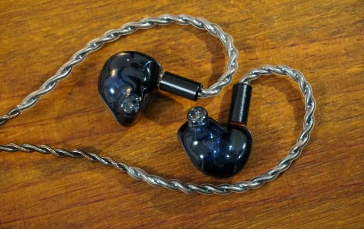 被日本声优代言的中国作坊耳机超乎想象的广东制造不得了