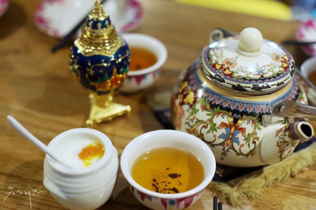 *疆新**都是荒漠戈壁?这几家高颜值餐厅,彻底颠覆你对*疆新**的概念