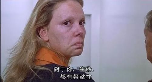 43岁大妈也能变小仙女,40岁还能美回20岁吗