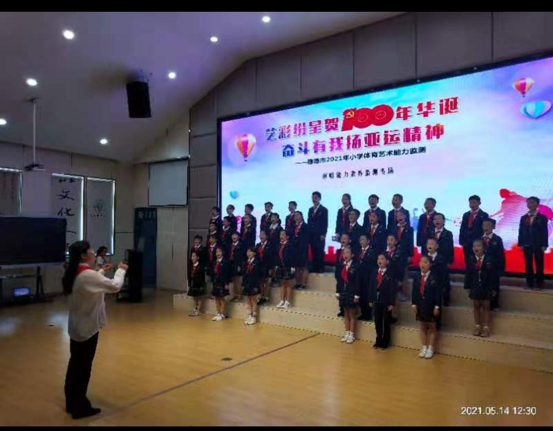 教育者要履行的义务,教育要发展我们教师应该怎么样做