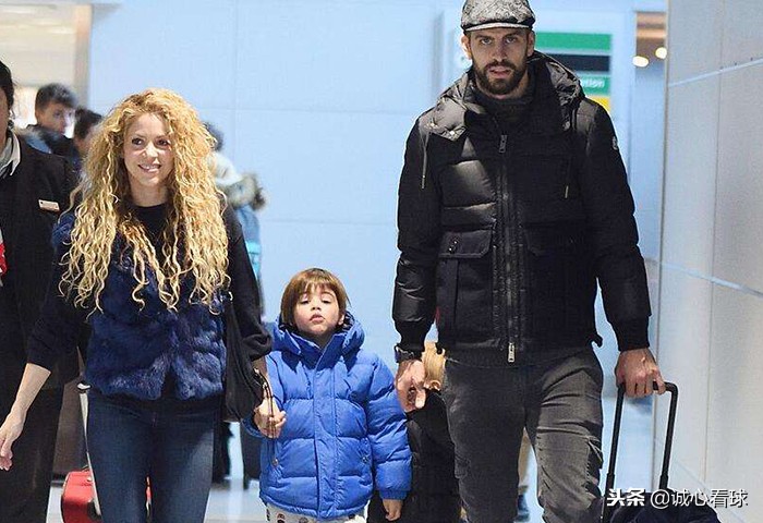 那些跨界足球人:贝莱林时尚达人,皮克扑克大师,瓜帅可当教授?