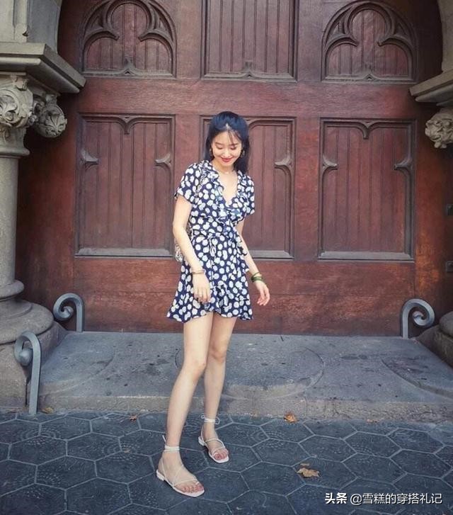 夏天配裙子的百搭鞋,圆头高腰鞋怎么搭配裤子好看