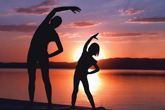 学霸考99分被打死真实事件,中考765分的学霸中暑离世