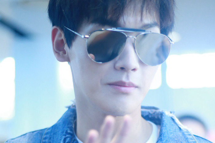 宝藏男明星肖战周深王一博蔡徐坤,谁才是顶流蔡徐坤和王一博