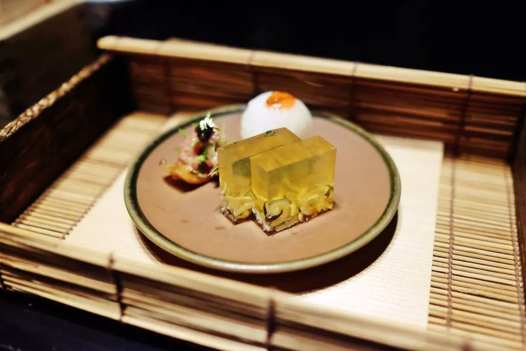 珍味｜吃完这盘料理，才算出生入死过的情侣