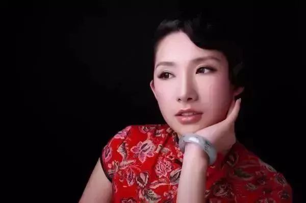 玉碎了一点怎么处理吉利,玉碎了小块怎么处理