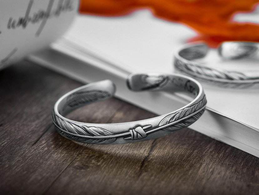 银饰999925990哪种会更容易发黑,925银和纯银看着有什么区别吗