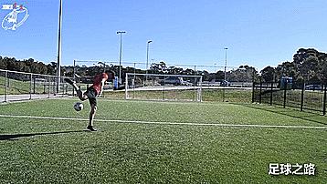 球场过人动作,单脚起球凌空抽射