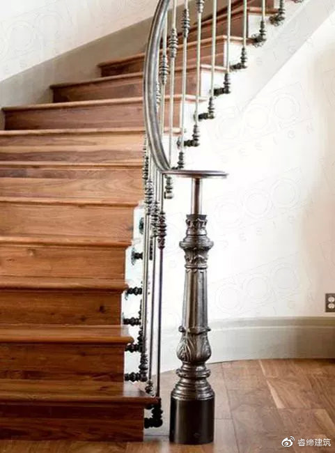 360度旋转楼梯的做法全过程,旋转楼梯和普通楼梯对比图片