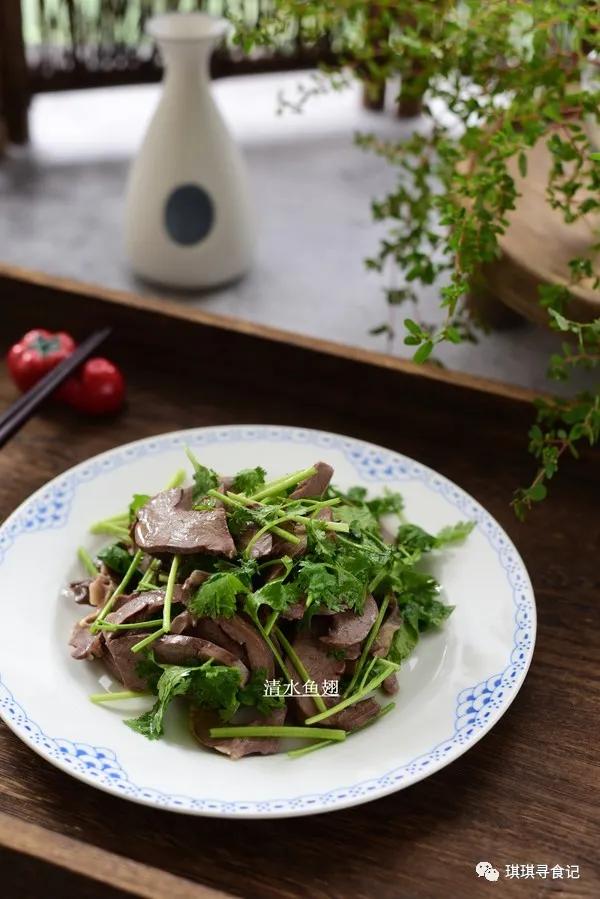 美食炖猪心,美食卤猪心做法