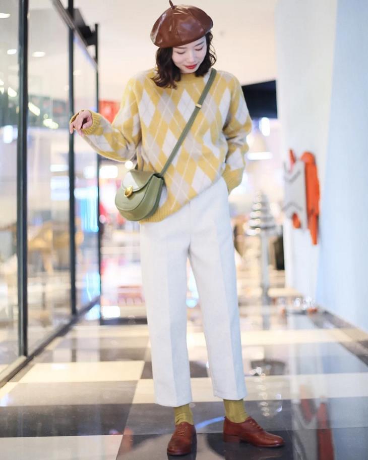 冬天穿什么裤又保暖又好看,冬天毛呢裤怎么搭配才有气质