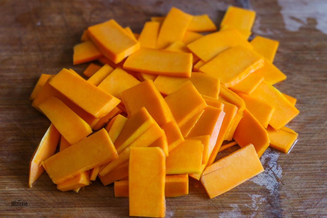 蒸馒头要不要加糖,蒸馒头时要不要洒点水