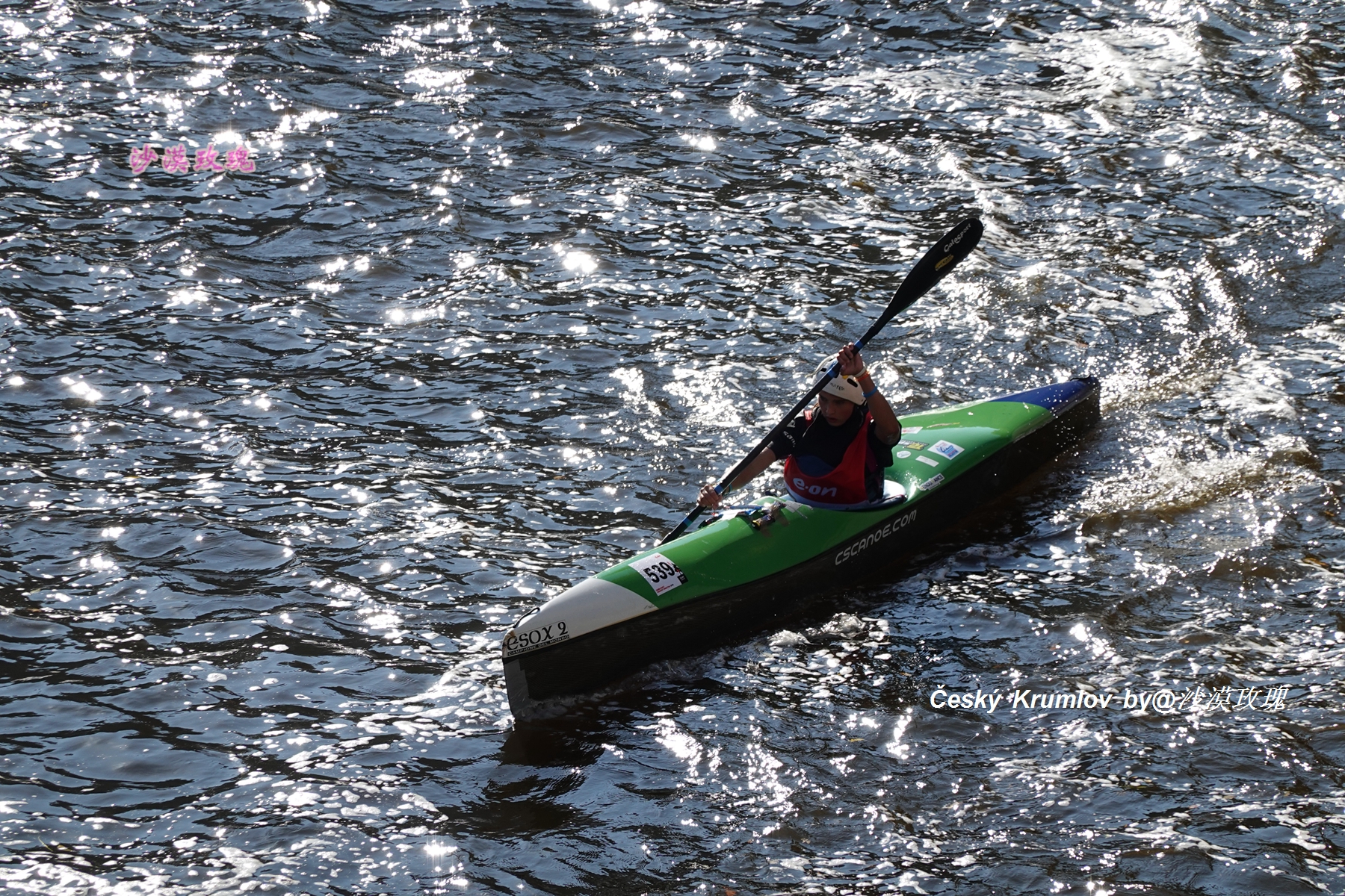 在有“捷克的丽江”之称的小镇,寻觅五瓣玫瑰的芳香
