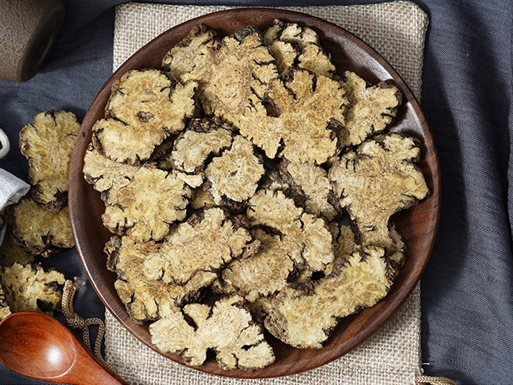 炖鸡汤药材加些什么辅料,炖鸡汤的中药配料有哪些