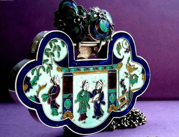 珐琅古法长命锁,最贵的古代银锁