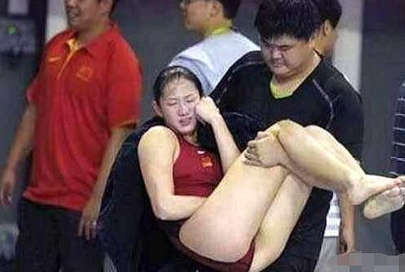 运动员在比赛中遇到生理期怎么办,运动员生理期遇到比赛