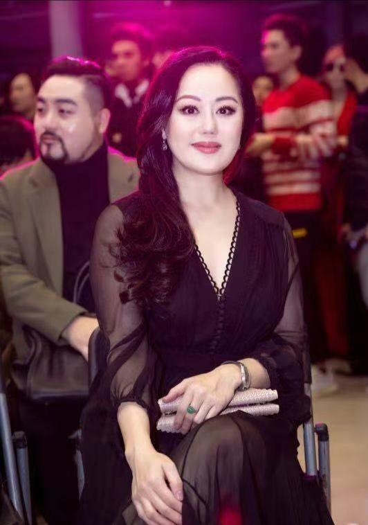 第一败家女章小蕙,章小蕙败家女