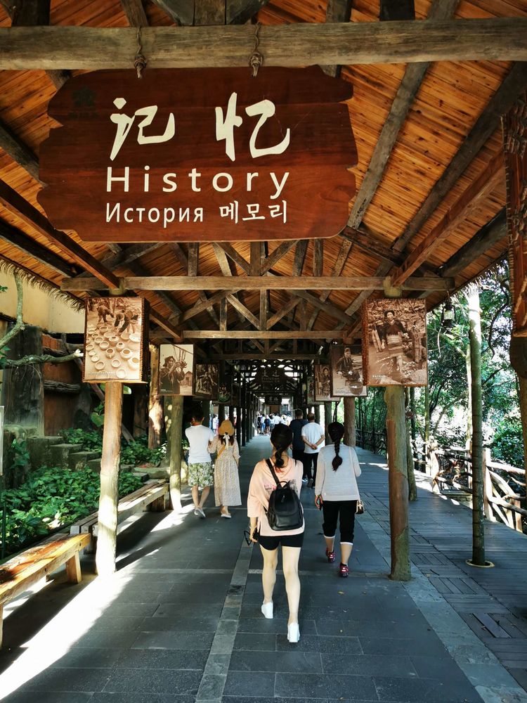 三亚冲浪旅行攻略,去三亚旅游看海