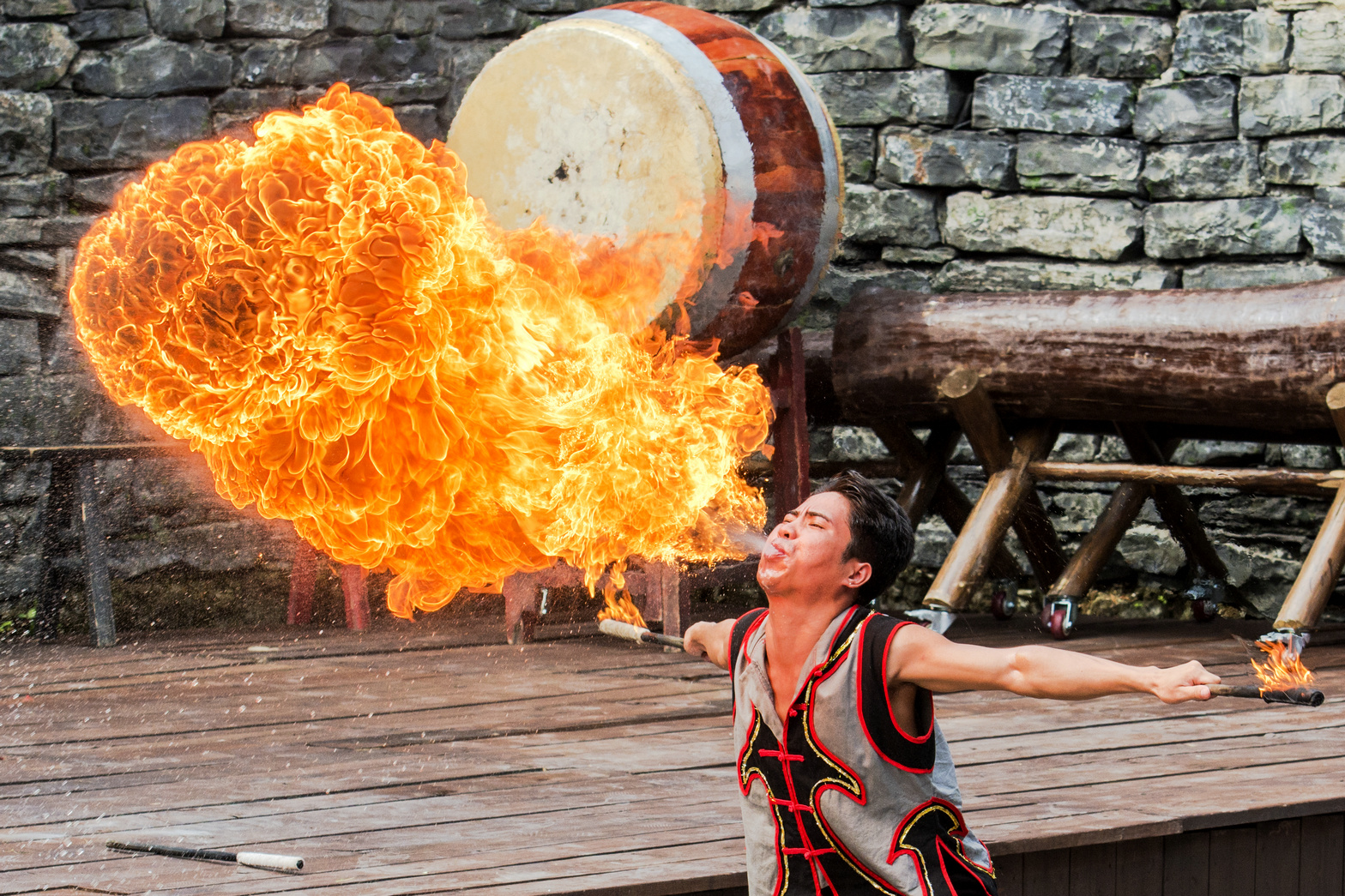 西陵峡风景区和三峡人家哪个好玩,三峡人家和西陵峡哪个景点值得去