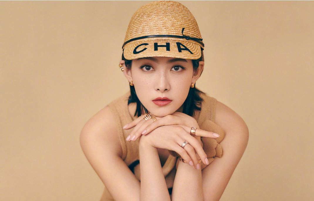 底子不错的女生怎么提高颜值,长相不秀气的女生适合什么风格