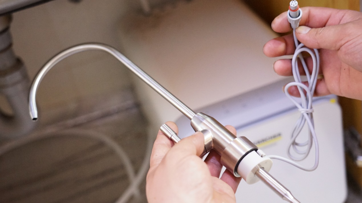 华为全屋智能卡赫净水器,小米净水器和华为卡赫净水器