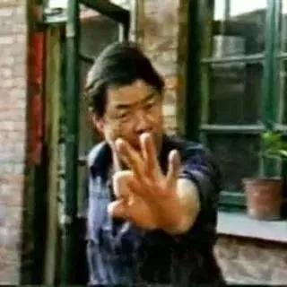 天津人说相声的原因,为什么相声都是天津口音