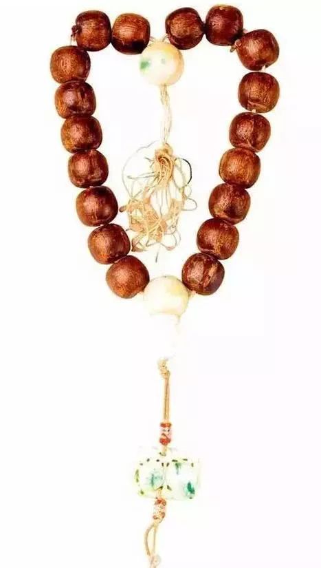 清故宫顶级手串,故宫博物院里收藏的文玩手串