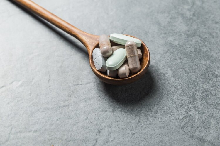 几块钱的维生素效果堪比大几千,几十块钱的维生素b族有用吗