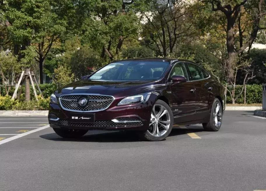 别克君威20t精英版图解,别克君威精英版20t内饰