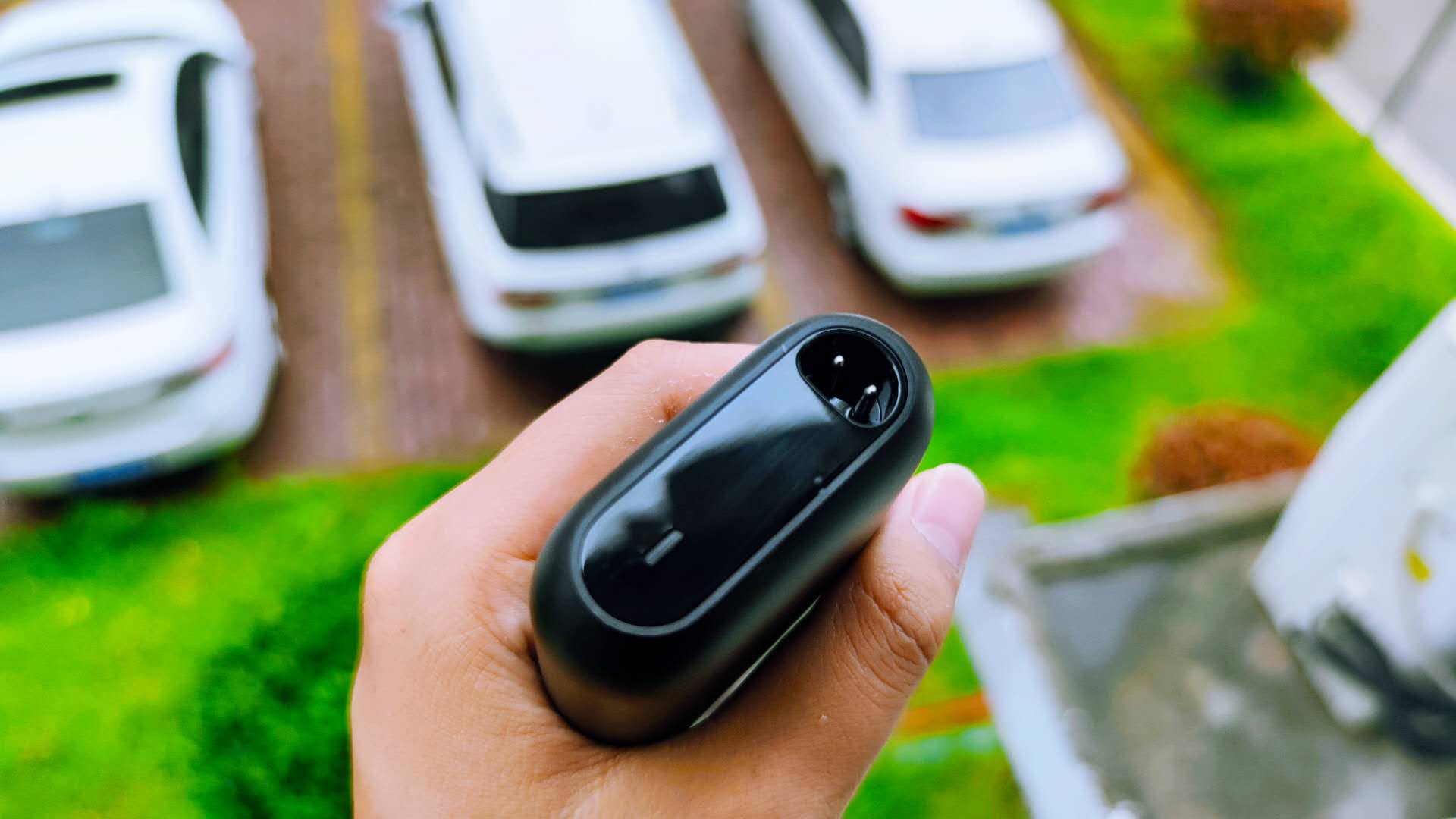 米家高端剃须刀和博朗对比,剃须体验