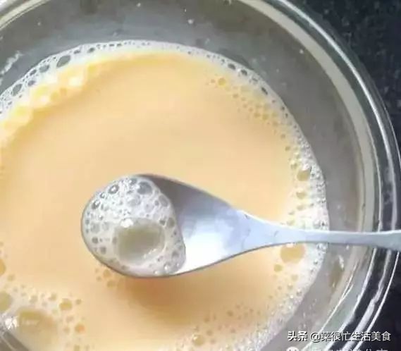 虾皮蒸水蛋简单做法,蒸水蛋的做法