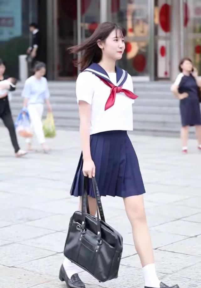 学生党足球鞋推荐可日常穿,适合学生党穿的足球鞋