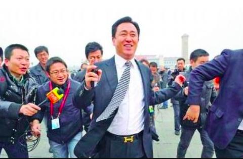 恒大许家印一共捐资多少,南方都市报许家印慈善家