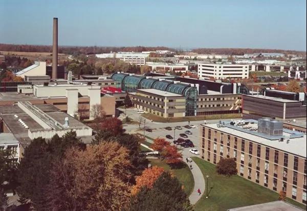 加拿大简介视频,加拿大大山简介