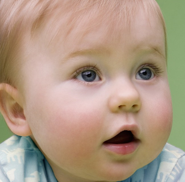 为什么给孩子起名字不能太大,为什么给孩子起名字好听