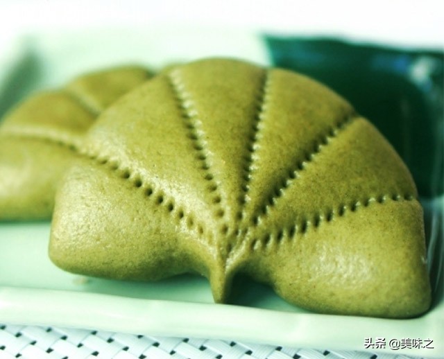 荷叶饼的全套做法,葱味荷叶饼