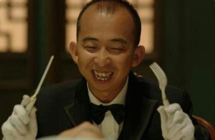 女明星老是说自己丑怎么办,明星说自己长得丑