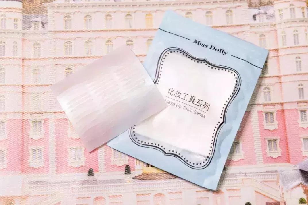 不动刀也能拥有完美五官,欧阳娜娜同款细框眼镜