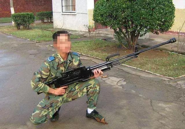 88机枪优缺点,88式是我国最新通用机枪吗