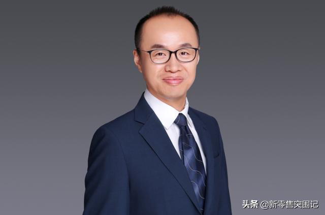 嘲笑总裁在朋友圈卖货的人你的公司活的还好吗？