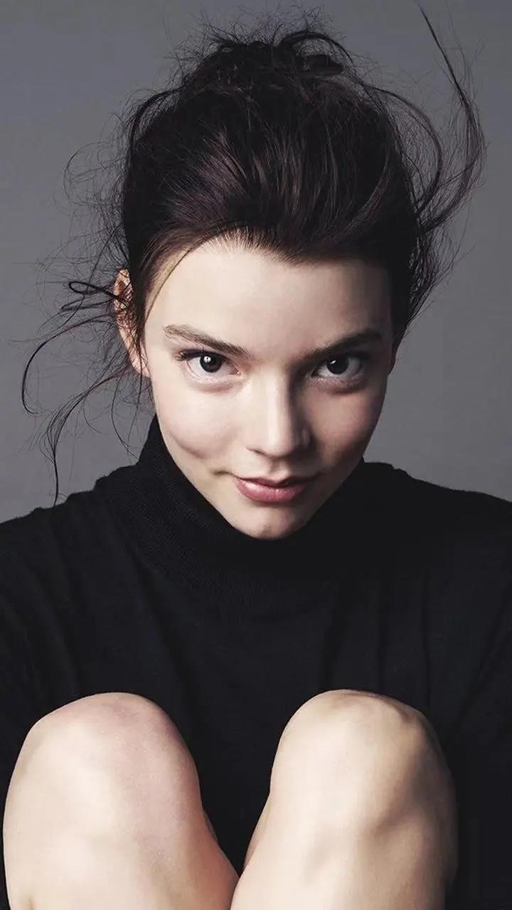 网飞剧女主颜值天花板,网飞爆剧女主