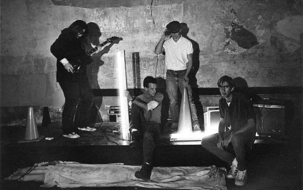 史上最佳十大摇滚乐队首张专辑,一张专辑创中国摇滚最高纪录