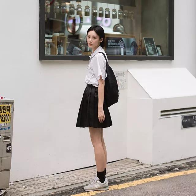 韩国短发漂亮的女星,韩国三大女神级电影演员短发