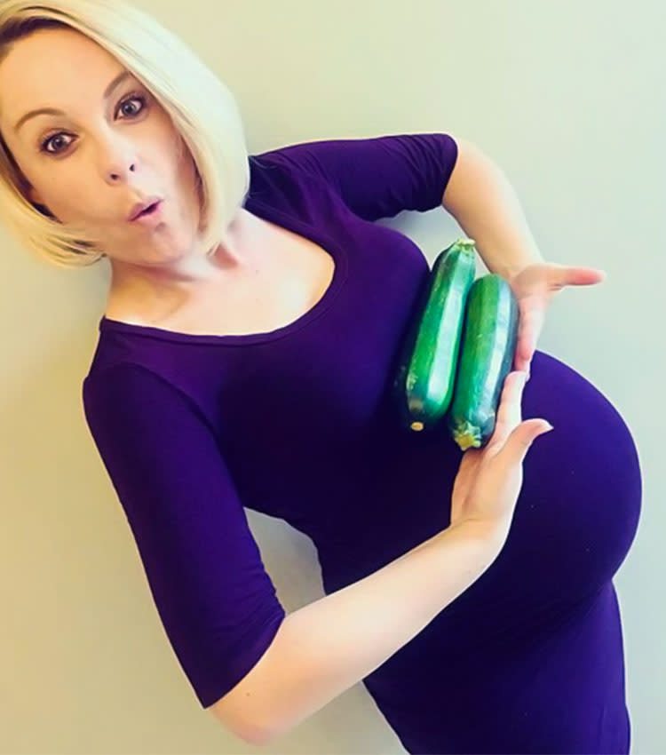 怎么知道肚子里的宝宝长什么样,肚子里的宝宝有什么特征证明聪明