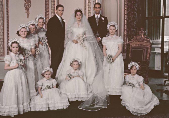 小安妮给玛格丽特公主当伴娘女王问了男裁缝这个搞笑的问题