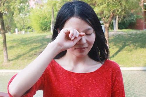 民间说左眼跳财右眼跳灾是真的吗,老人说左眼跳灾右眼跳财是真的吗