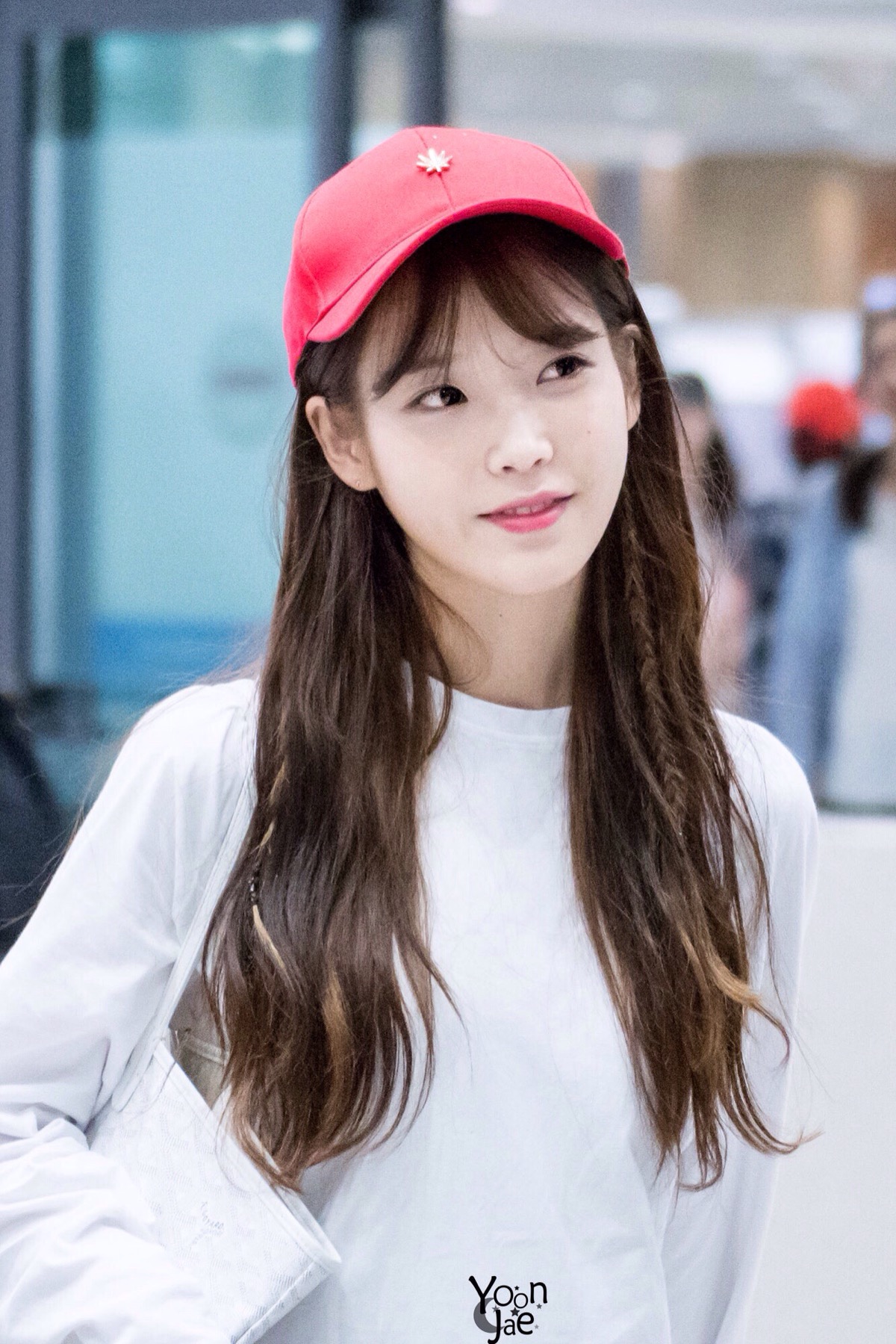 韩国李知恩iu牛仔裤,iu李知恩韩国跑男是哪一期