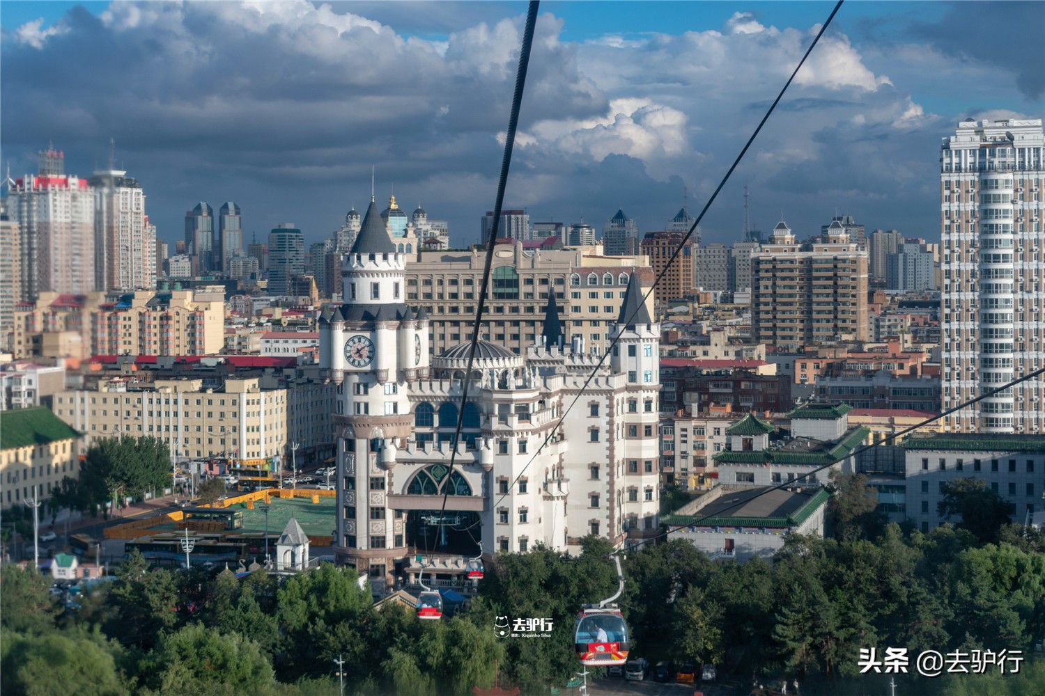 背负东北希望的哈尔滨，不紧不慢，二线城市也挺好