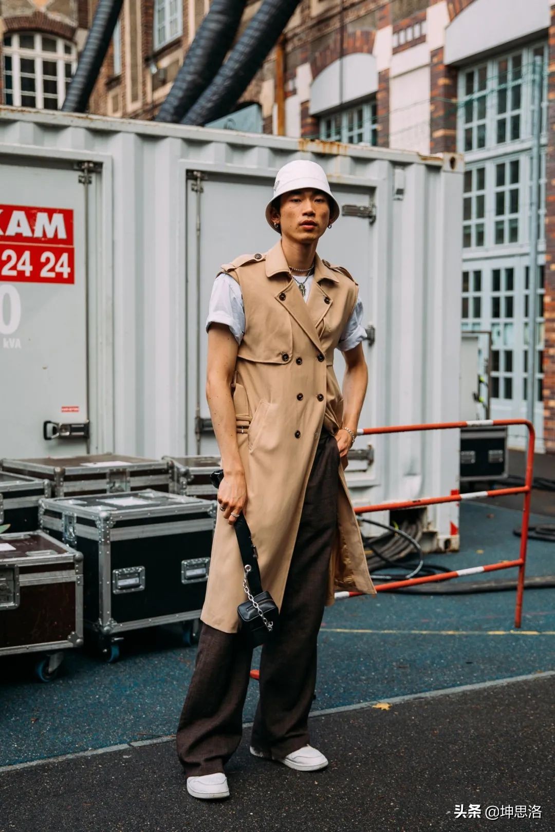 巴黎时装周的最佳街头穿搭风格,2020春夏时装周穿搭灵感指南